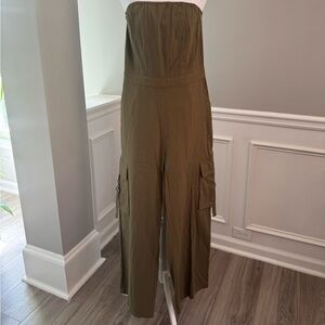 BaeVely Army Green Strapless Jumpsuit With Cargo Pockets, Size S NWOT
